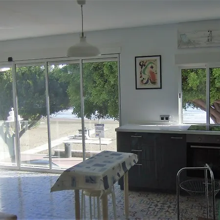 Beachfront House *