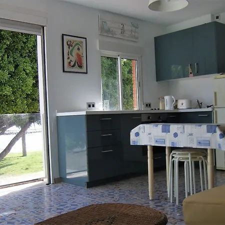 Apartment Beachfront House *